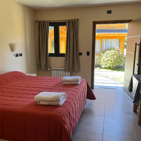 Complejo Hotelero Illihue - Cabanas & Hosteria Junin de los Andes Exterior photo