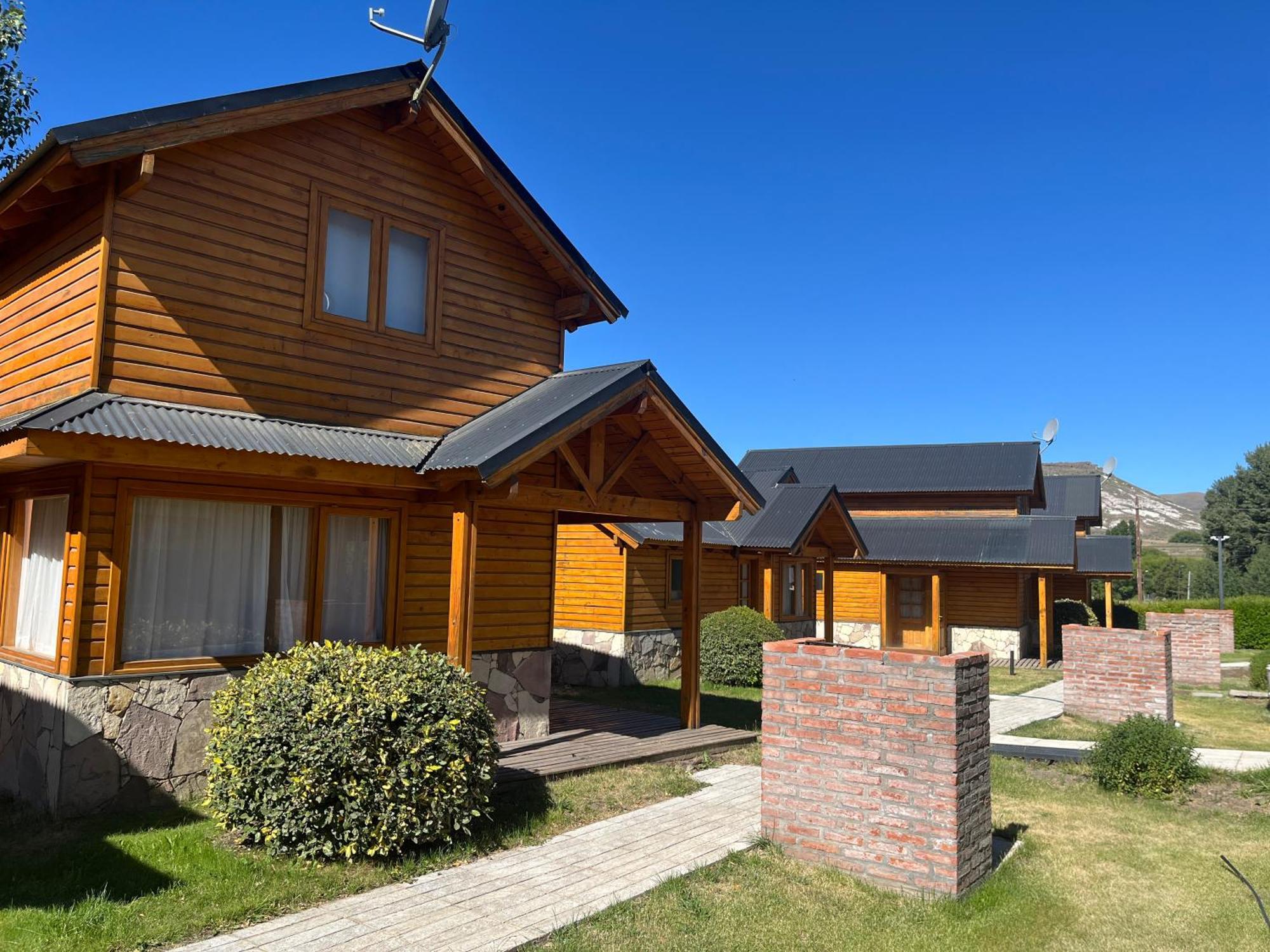 Complejo Hotelero Illihue - Cabanas & Hosteria Lodge *